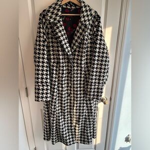 Houndstooth Fit & Flare Torrid x Marilyn Monroe Trench Coat